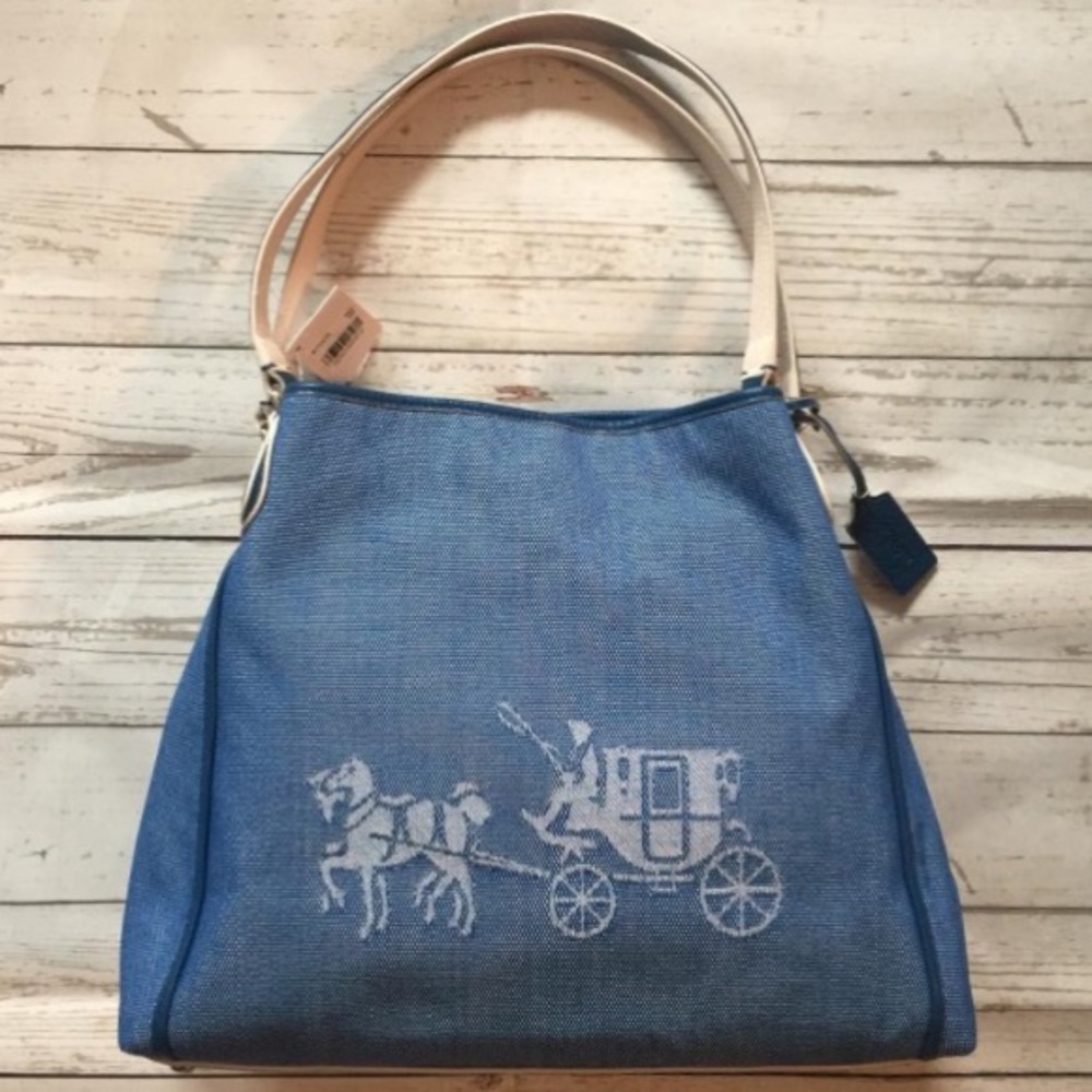 💎 Coach Edie horse and carriage 💎